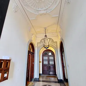  Appartamento Cavour 2 Bedrooms